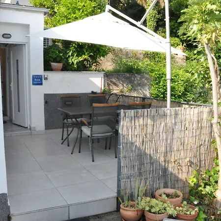 Apartment Nino With Terrace & Sea View Opatija